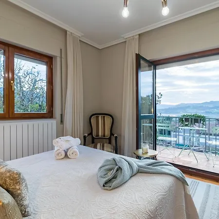 Casa La Quinta Kır Evi Colindres